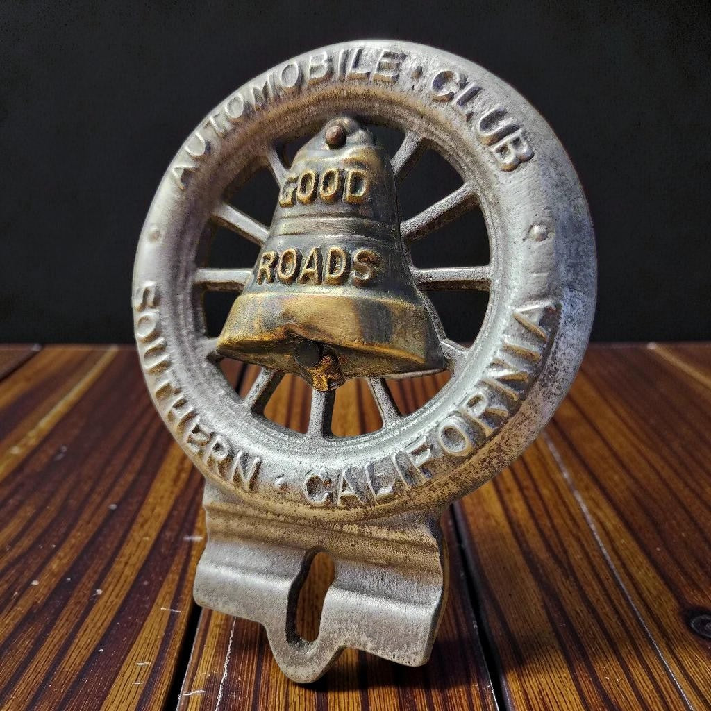 AAA Automobile Club Southern California Good Roads License Plate FOB Topper (5" x 3.75") - Jones Peak
