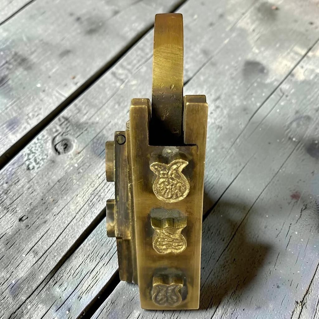 Medieval Dungeon Lock Solid Brass Triangle Padlock With Antique Finish (4.25" x 3.25") - Jones Peak